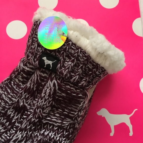 PINK VS Sherpa Bootie Socks New With Tag - Picture 7 of 8